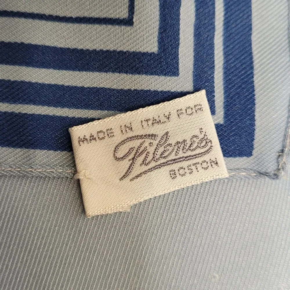 VINTAGE made in Italy for Filene's Boston blue square‎ Elle et Moi hair scarf